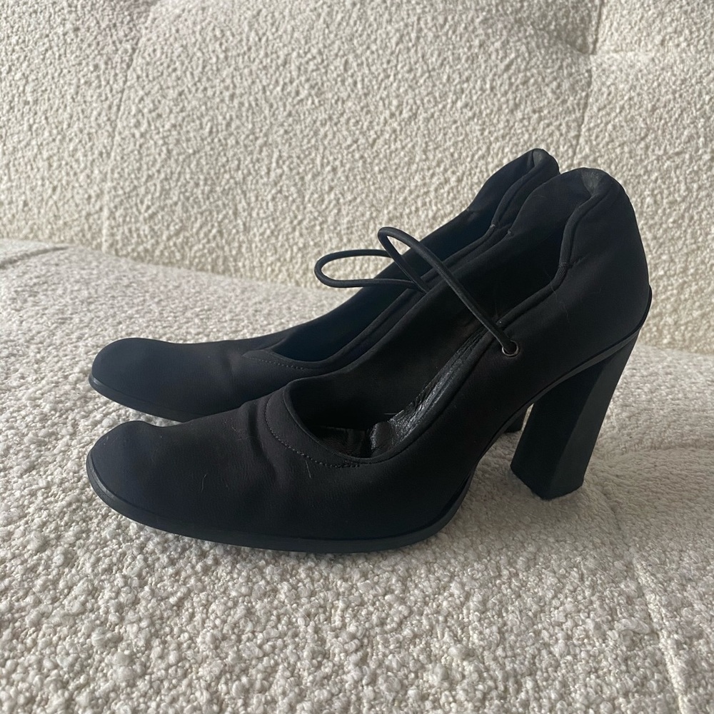 Prada 90s Mary Jane Heels (37)